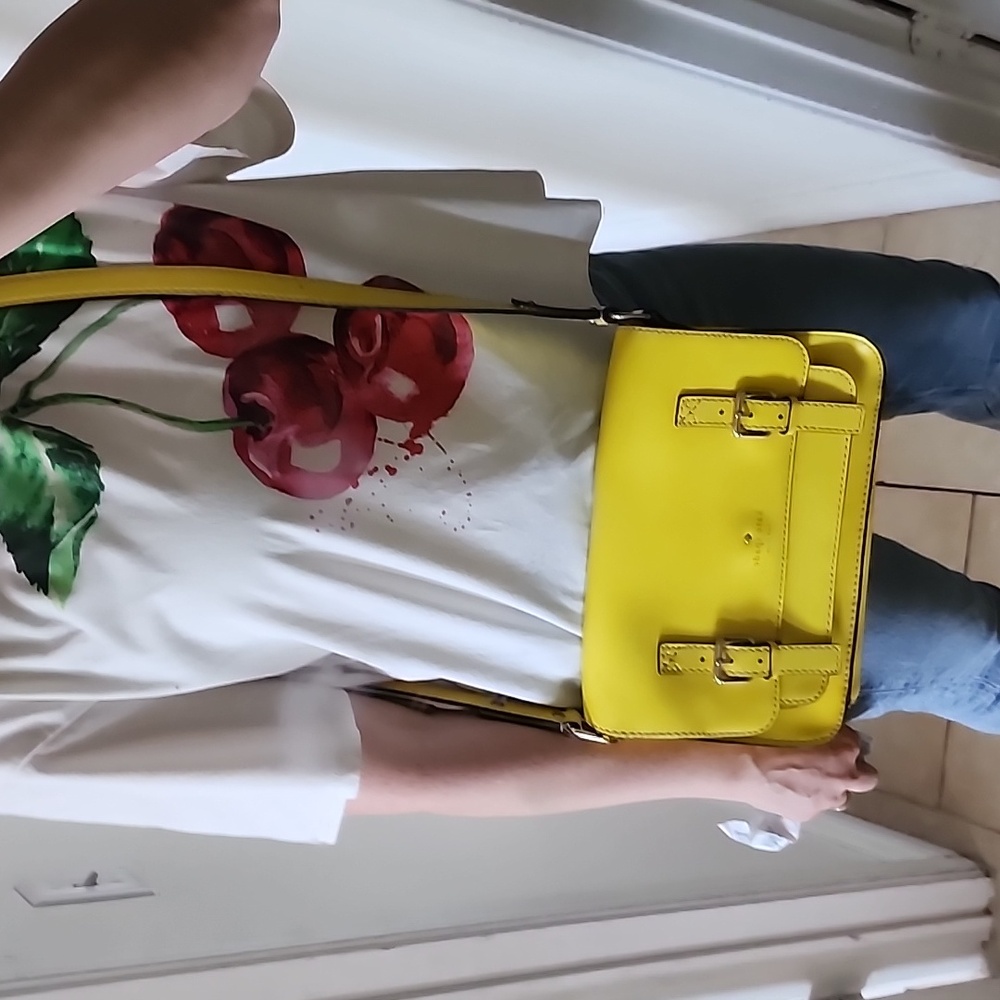 Kate Spade Essex Bagin Yellow - Picture 7 of 12